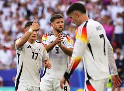 Das Offensivtrio steht vor der Rückkehr in die Nationalmannschaft. - © Christian Charisius/dpa
