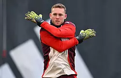 Daniel Peretz steht vor seiner Champions-League-Premiere. - © Sven Hoppe/dpa