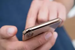 Für Betroffene eines Schlaganfalls gibt es viele Hilfs- und Unterstützungsangebote im Internet. - © Andrea Warnecke/dpa-tmn