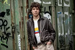 Der Song «tau mich auf» des Musikers «Zartmann» erreichte Platz eins unter den Top-Songs bei Spotify. (Archivbild) - © Fabian Sommer/dpa