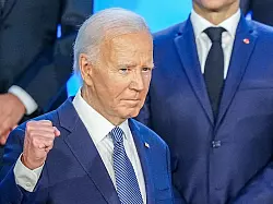Gastgeber Joe Biden: Der US-Pr&auml;sident repr&auml;sentiert die gr&ouml;&szlig;te Milit&auml;rmacht der Welt. - &copy; Kay Nietfeld/dpa