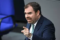 Mit Florian Hahn ist die CSU erstmals auch im Außenministerium personell vertreten - als Staatsminister. - © Britta Pedersen/dpa