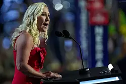 Die Kongressabgeordnete Greene scheut keine Auseinandersetzung. (Archivbild) - © Matt Rourke/AP