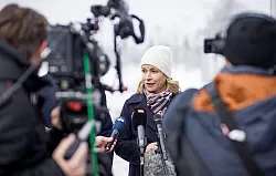 Bahnchefin Evelyn Palla gab am Wochenende ein Lagebild ab. (Archivbild) - &copy; Moritz Frankenberg/dpa