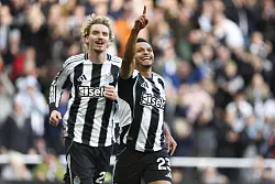 Jacob Murphy erzielte die Newcastle-Führung. - © Richard Sellers/PA Wire/dpa