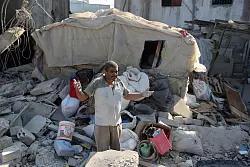 Israel wirft der Hisbollah-Miliz vor, ihre Waffen absichtlich in Wohngebieten zu lagern. - &copy; Mohammed Zaatari/AP/dpa