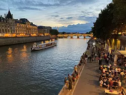 Am unteren Seineufer f&uuml;hrte fr&uuml;her eine Schnellstra&szlig;e entlang. (Archivbild) - &copy; Rachel Bo&szlig;meyer/dpa