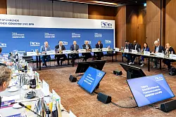 Die schwarz-rote Runde setzte sich zur Klausur zusammen. - &copy; Daniel Karmann/dpa