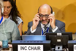 Er konnte die tiefen Gräben bei den Verhandlungen nicht überwinden: der Konferenzvorsitzende Luis Vayas Valdivieso. (Archivbild) - © Salvatore Di Nolfi/KEYSTONE/dpa