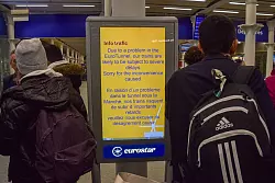 Fahrg&auml;ste wurden aufgerufen, ihre Reisepl&auml;ne zu &auml;ndern. - &copy; Vuk Valcic/ZUMA Press Wire/dpa