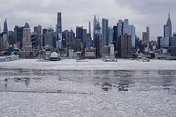 Mehr als die H&auml;lfte der US-Bev&ouml;lkerung war zeitweise von dem Wintersturm betroffen. - &copy; Seth Wenig/AP/dpa