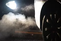 Die Emissionen im Verkehrssektor sollen sinken. (Archivbild) - © Sebastian Kahnert/dpa