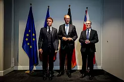 Für Merz ist es der erste Nato-Gipfel als Bundeskanzler. - © Kay Nietfeld/dpa