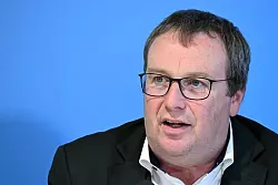 NRW strebt langfristige Planungssicherheit für Nutzer an. - © Federico Gambarini/dpa