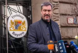 CSU-Chef Söder mahnt Fortschritte bei Koalitionsverhandlungen an. - © Michael Kappeler/dpa