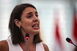 Chancenlos: Irene Montero unterlag bei der Abstimmung deutlich ihrer Konkurrentin Roberta Metsola. - © Philipp von Ditfurth/dpa