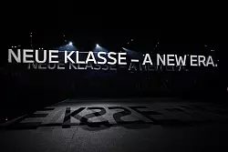 Mit dem iX3 hat BMW das erste Serienmodell der Plattform vorgestellt. - © Sven Hoppe/