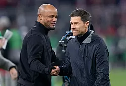 Die nächsten Duelle zwischen Vincent Kompany (l) und Xabi Alonso stehen an. - © Sven Hoppe/dpa