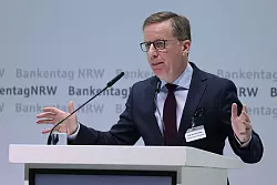 IW-Direktor sieht ganzes B&uuml;ndel an Problemen (Archivbild) - &copy; David Young/dpa