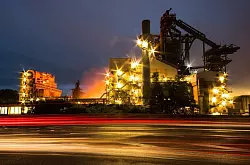 Thema beim &laquo;Stahlgipfel&raquo; ist auch der Umbau hin zu klimafreundlicheren Produktionsverfahren. (Archivbild) - &copy; Andreas Arnold/dpa