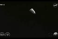 Die SpaceX-Kapsel beim Abdocken von der Internationalen Raumstation ISS - © Uncredited/NASA and Axiom Space via AP/dpa