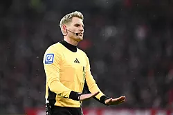 Timo Gerach zog den &Auml;rger der HSV-Protagonisten auf sich. - &copy; Silas Stein/dpa