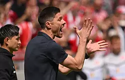 Xabi Alonso konnte bei seinem letzten Spiel als Coach von Bayer Leverkusen nicht mit der Leistung seiner Mannschaft zufrieden sein. - © Torsten Silz/dpa