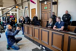 Das Gericht sah es als erwiesen an, dass der Soldat im vergangenen Jahr drei Erwachsene ermordete und ein Kind fahrlässig tötete. - © Hauke-Christian Dittrich/dpa