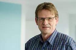 Rudolf Stark ist Professor für Psychotherapie und Systemneurowissenschaften. - © Rolf K. Wegst/dpa-tmn