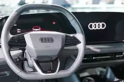 Audi fährt in eine herausfordernde Zukunft. - © Daniel Löb/dpa