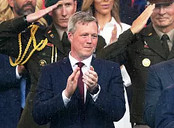 Er gilt als Kumpel von JD Vance: Daniel Driscoll (Archivbild). - &copy; Julia Demaree Nikhinson/AP/dpa