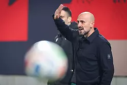 Trainer Antonio Di Salvo strebt in Georgien den nächsten Sieg an. - © Daniel Karmann/dpa