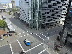 In der Innenstadt ist es am Tag vor dem Treffen ruhig. - &copy; Anna Ringle/dpa