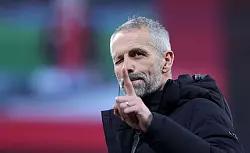 Trainer Marco Rose steht in der Kritik aufgrund der mäßigen Leipziger Saison. - © Jan Woitas/dpa