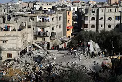 US-Vizepr&auml;sidentin Harris bezeichnet die Bedingungen f&uuml;r die Menschen im Gazastreifen als unmenschlich und spricht von einer humanit&auml;ren Katastrophe. - &copy; Hatem Ali/AP