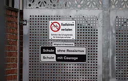 Der Achtj&auml;hrige wird seit Mittwoch vermisst. - &copy; Boris Roessler/dpa