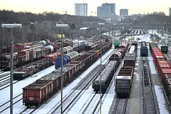 Der Streik stört laut DB Cargo die Industrie-Lieferketten nachhaltig. - © Peter Kneffel/dpa