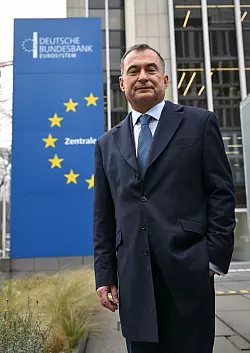 Bundesbank-Präsident Nagel: «Mit Blick auf weitere Zinssenkungen nichts überstürzen» (Archivbild) - © Arne Dedert/dpa