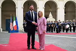 Italiens Ministerpräsidentin Giorgia Meloni empfängt US-Vize JD Vance. - © Andrew Medichini/AP/dpa