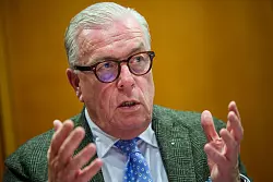 Ärztepräsident Klaus Reinhardt arbeitet selbst als Hausarzt (Foto: Archiv). - © Gregor Fischer/dpa