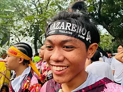 Auf den Philippinen sind 80 Prozent der Bevölkerung Katholiken - und begeisterte Anhänger des Schwarzen Nazareners. (Foto aktuell) - © Girlie Linao/dpa