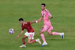 Sergio Busquets (r) spielt aktuell für Inter Miami - © John Raoux/AP/dpa