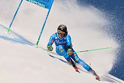 Federica Brignone bestand am Kronplatz ihren Olympia-Test mit Bravour. - &copy; Marco Trovati/AP/dpa