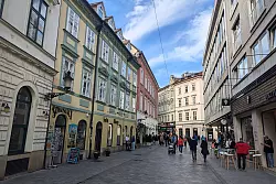 Mehr beschaulich als pompös gibt sich Bratislava, die Hauptstadt der Slowakei. - © Françoise Hauser/dpa-tmn