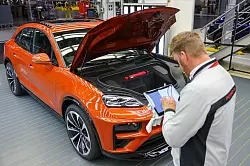 Der neue E-Macan wurde im ersten Quartal 14.185 Mal ausgeliefert. (Archivbild) - © Jan Woitas/dpa