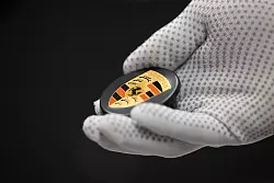 In mehreren Weltregionen ging der Porsche-Absatz zurück - besonders deutlich in China. (Archivbild) - © Marijan Murat/dpa