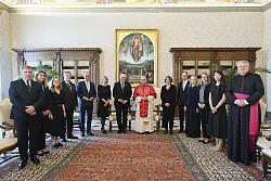 Steinmeier reiste mit seiner Ehefrau zum Pontifex. - &copy; Vatican Media/IPA via ZUMA Press/dpa