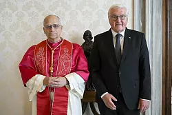 Steinmeier sieht den Papst und Vatikan als wichtige Vermittler in internationalen Konflikten. - &copy; Vatican Media/IPA via ZUMA Press/dpa
