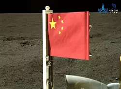 China hat seine Fahne bereits auf dem Mond gehisst. Weitere Missionen sollen folgen. (Archivbild) - &copy; -/CNSA via XinHua/dpa