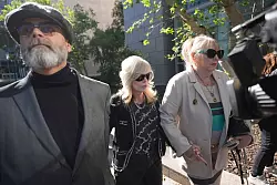 Viele Familienmitglieder setzten sich für die Freilassung der Brüder ein. - © Jae C. Hong/AP/dpa